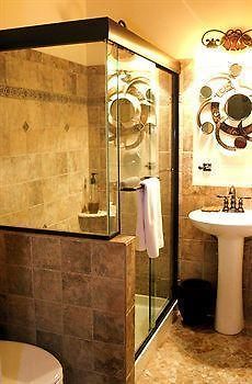 Pure Nuphoria Bed & Breakfast Нешънъл Харбър Екстериор снимка